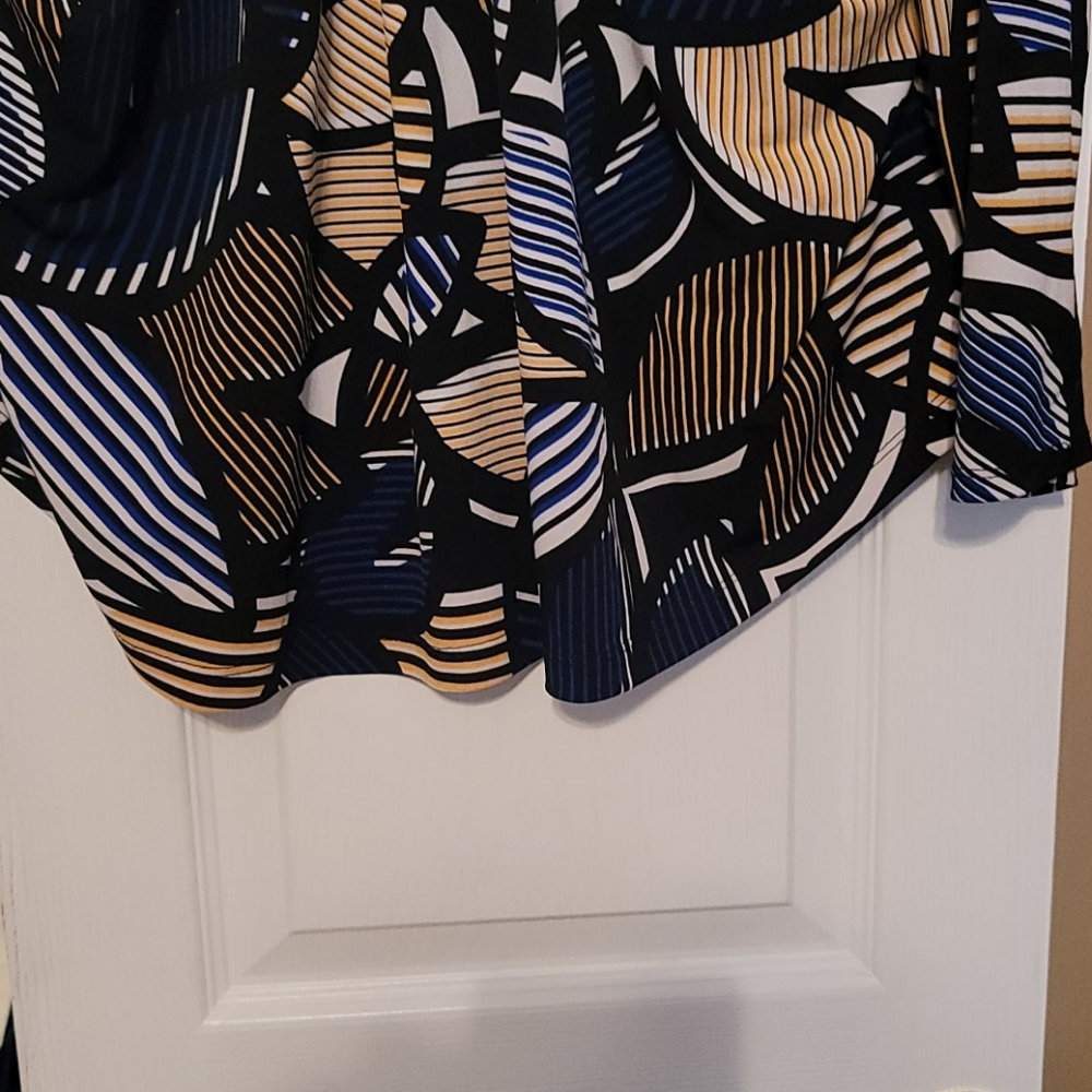 Geometric-Patterned Blouse. Multicolored - image 3